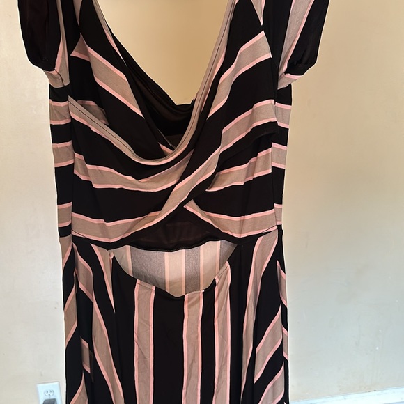 NWT LOFT Dress. Size M. - Picture 6 of 7